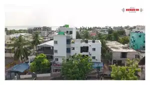 Velankanni holiday rooms