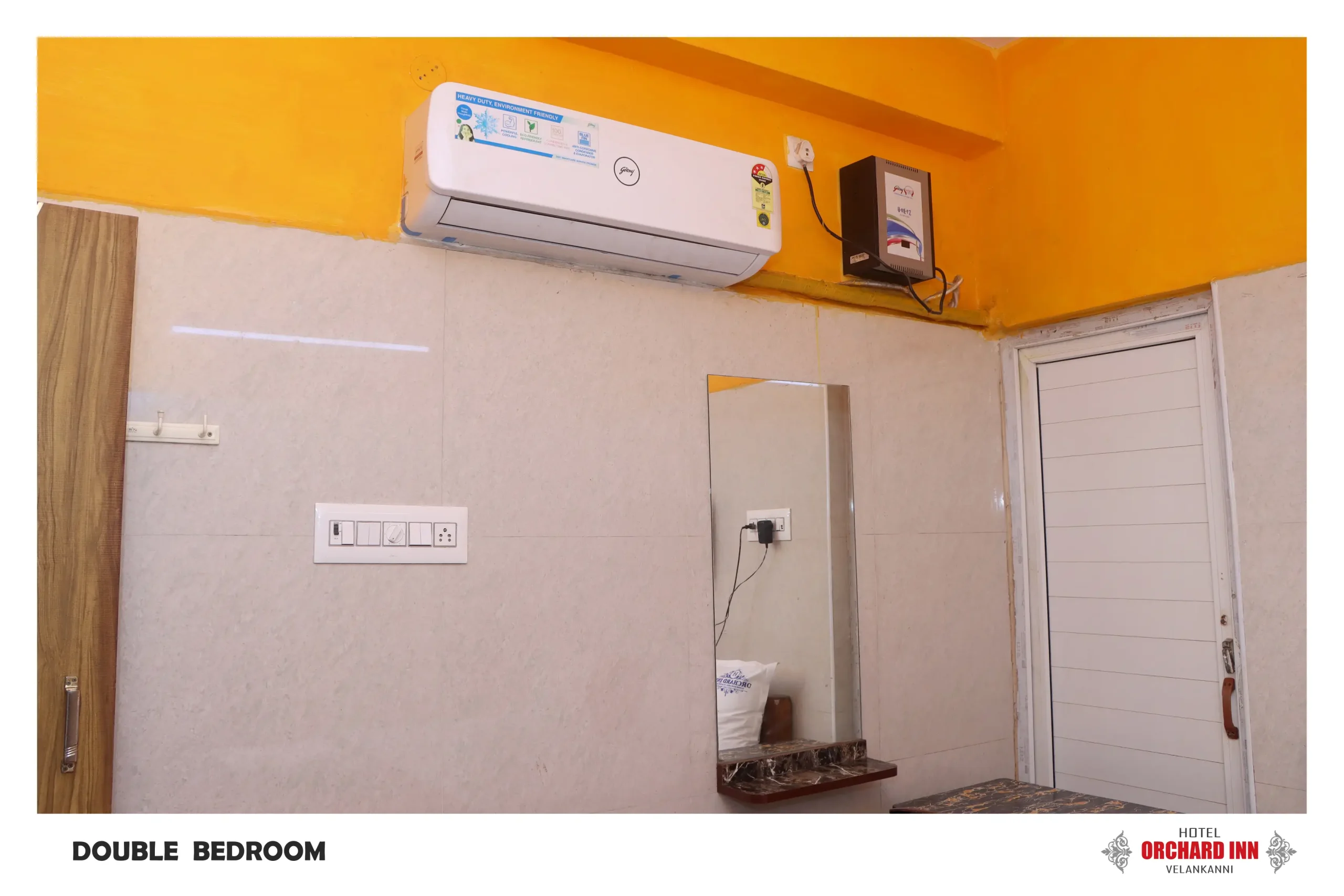 Deluxe Hotel Room in Velankanni